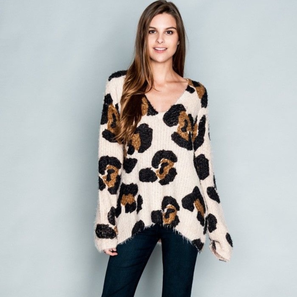❤️SOLD❤️ Show Me Your MuMu Vail Sweater in Cheetah